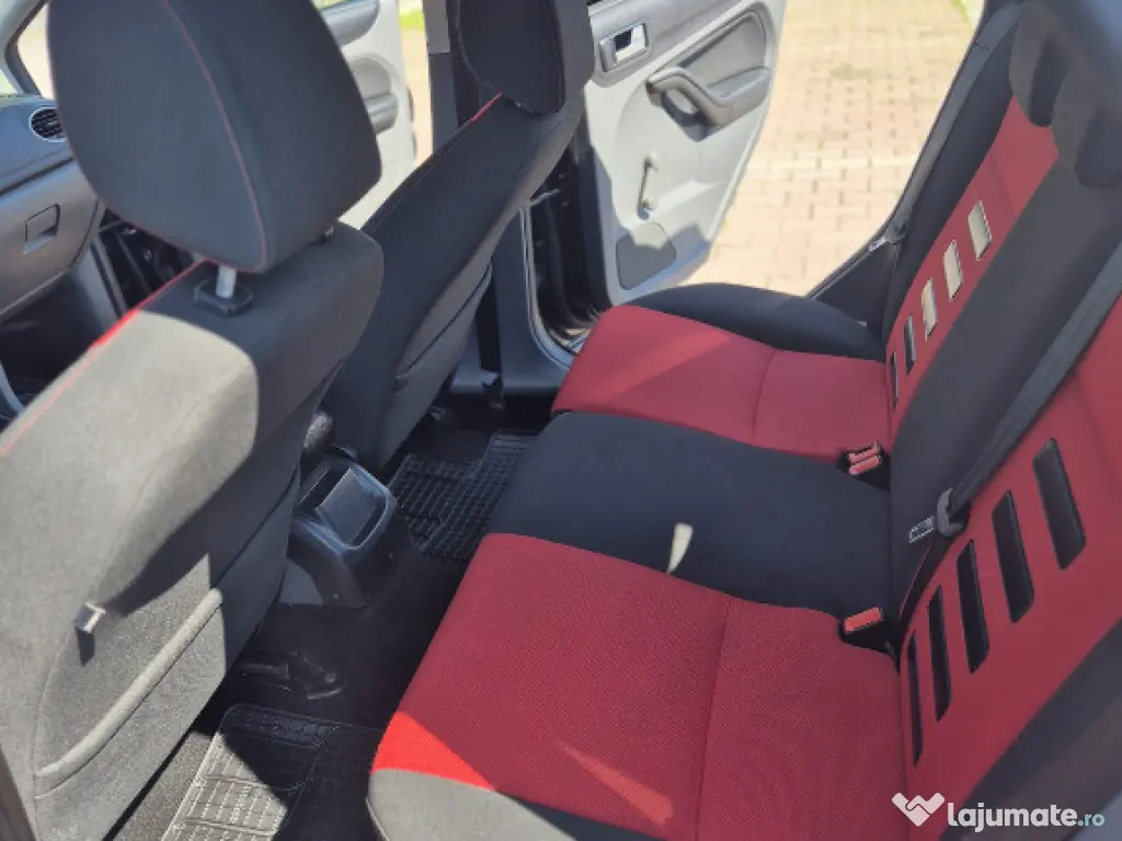 Ford Focus MK2 Facelift | 2010 | EURO 5 | 204.000 km – Stare tehnică bună 