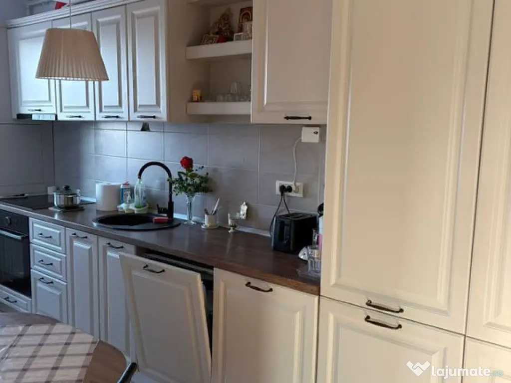 Tomis plus -apartament 2 camere decomandat mobilat 