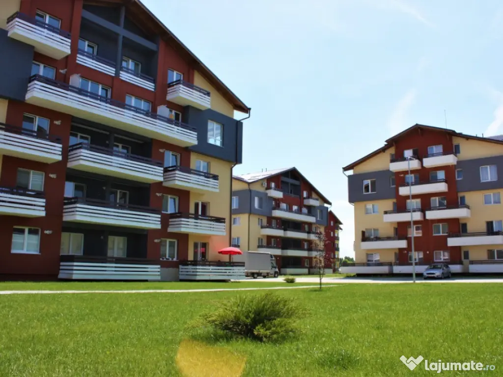 Cel mai mic pret apartament 3 camere, 72 mp utili, etaj 4 