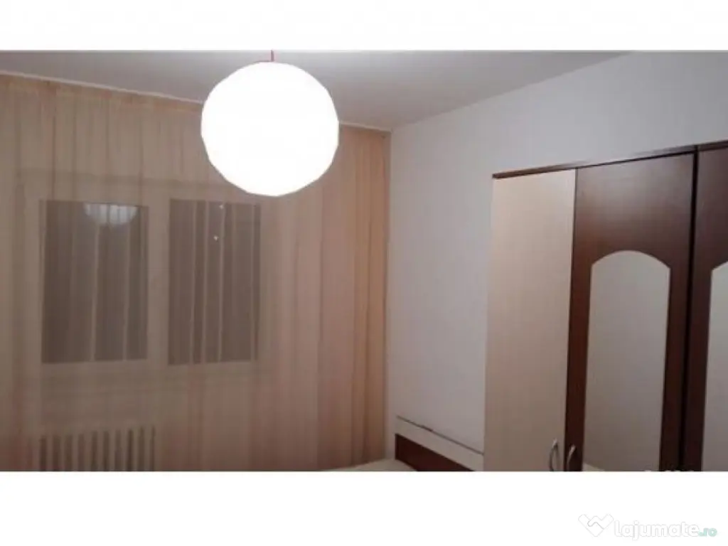Tineretului,Apartament 3 camere,cu 2 gr.sanitare.