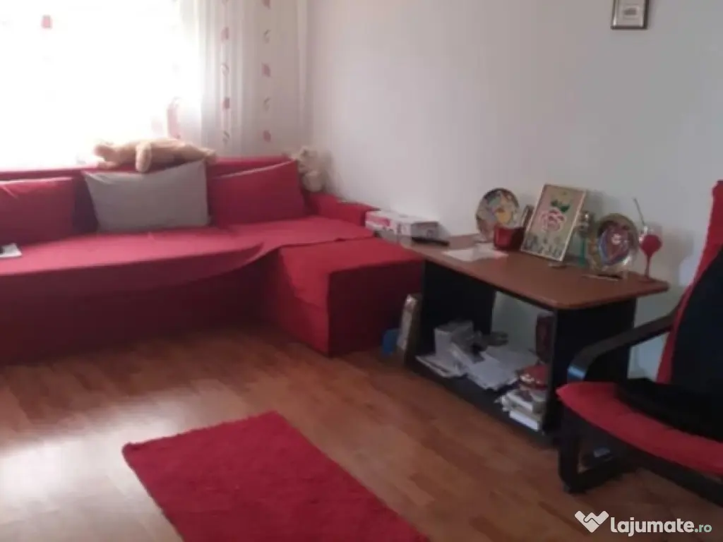 DEMOCRATIEI - 2 cam., cf1, dec, 4/4, renovat - 65000 euro