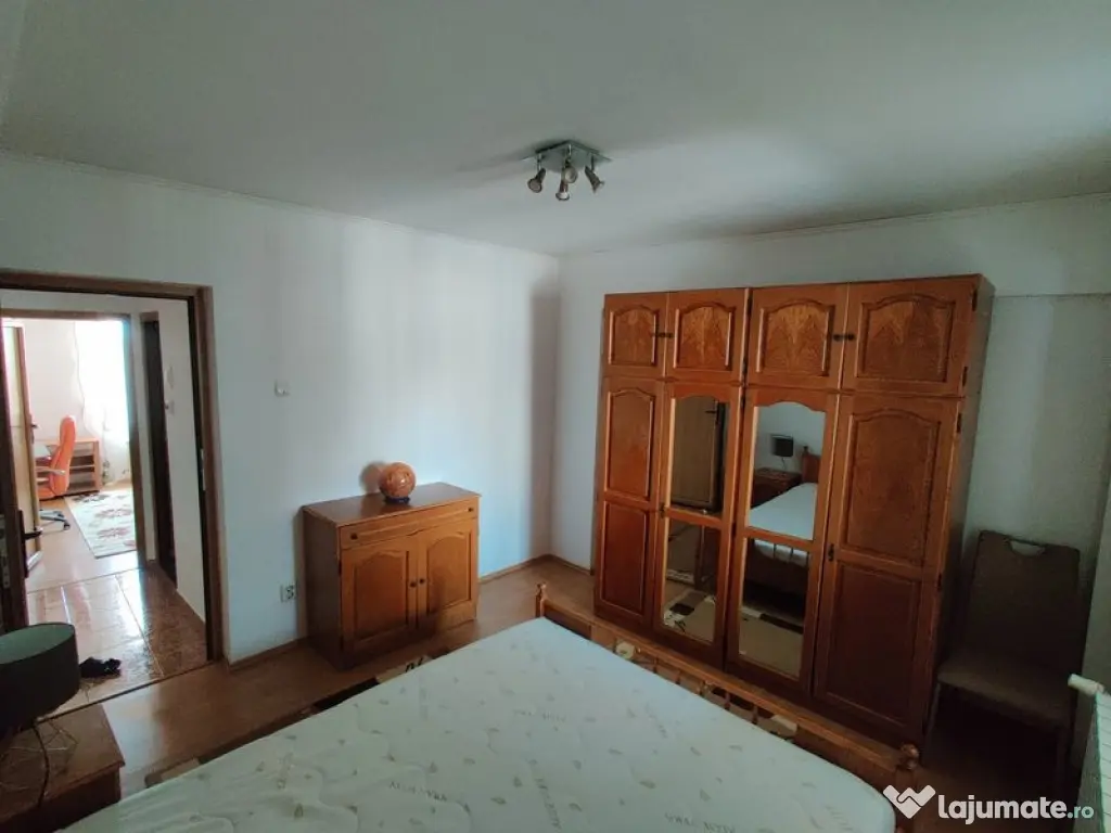 Timpuri Noi,Ap.3 cam,cu loc de parcare! 