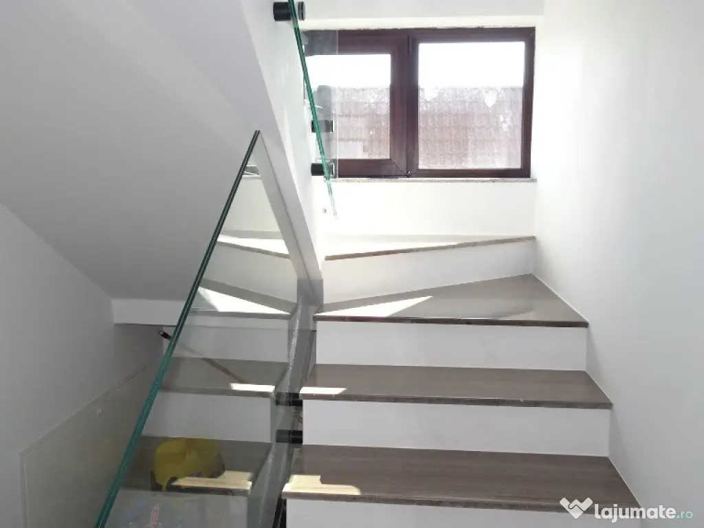 Casa noua in Deva, D+P+M, zona Zavoi, teren 942 