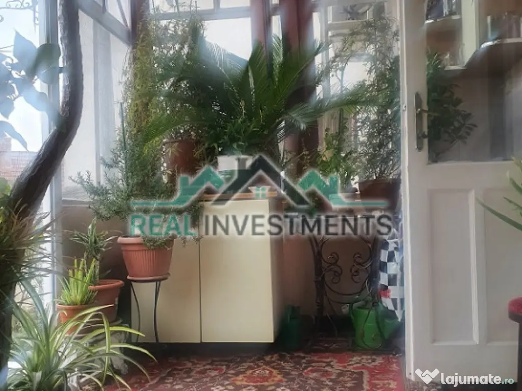 Apartament 4 camere la casa zona Centrala - ID : RH-29748 