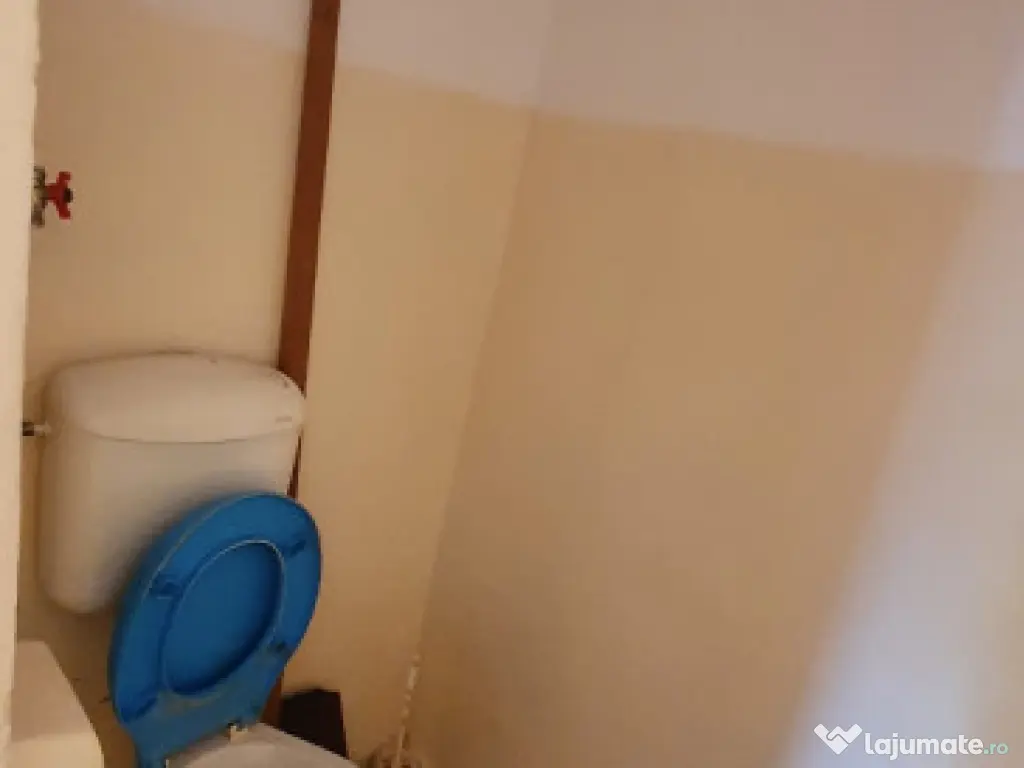 Bariera Bucov zona AFI - sp. com, 23mp la 75000 euro