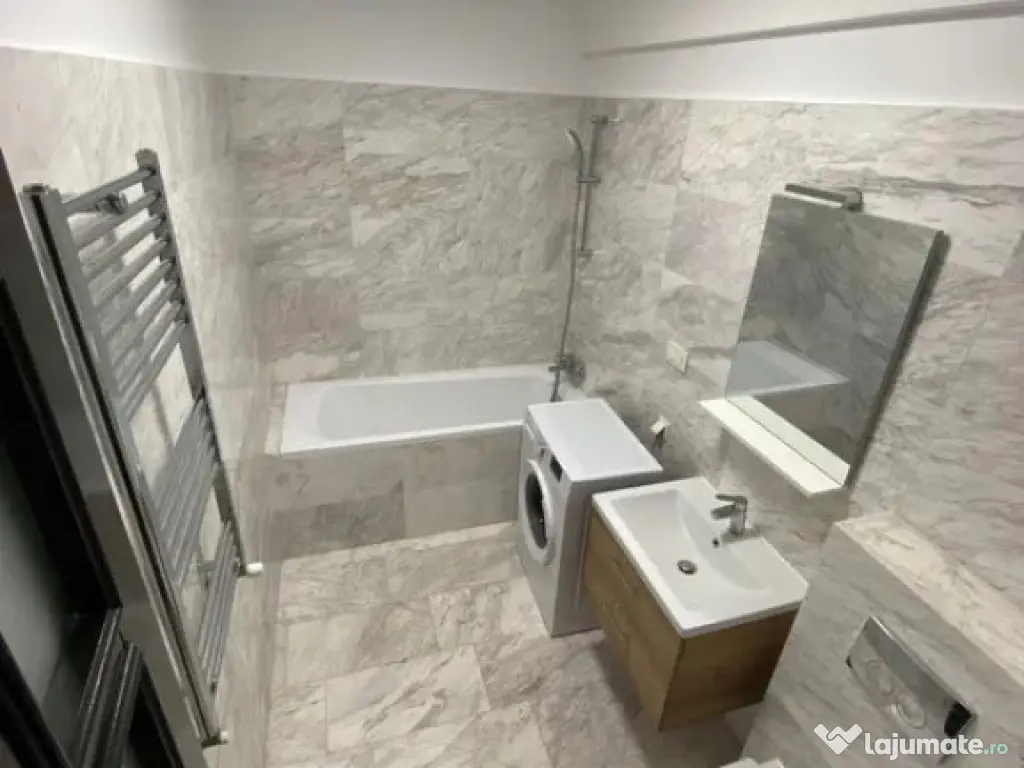 APARTAMENT 2 CAMERE, DECOMANDAT, ROYAL, INTABULAT 