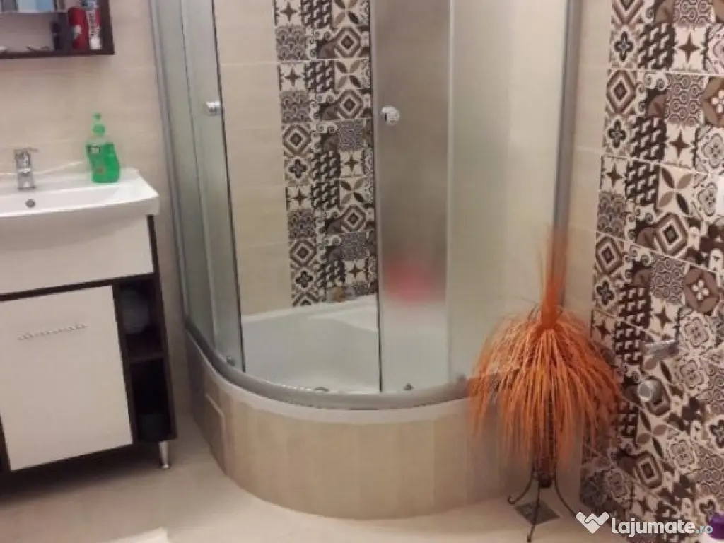 1 camera in zona Girocului/ Lidia centrala proprie pe gaz