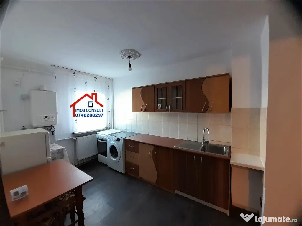 Garsoniera spatioasa renovata cu balcon / Cod CE799