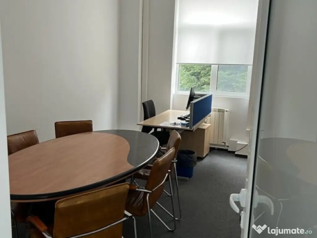Sud z. Bulevard - birouri 20-1000 mp pe etaj la 8 euro/mp/lu