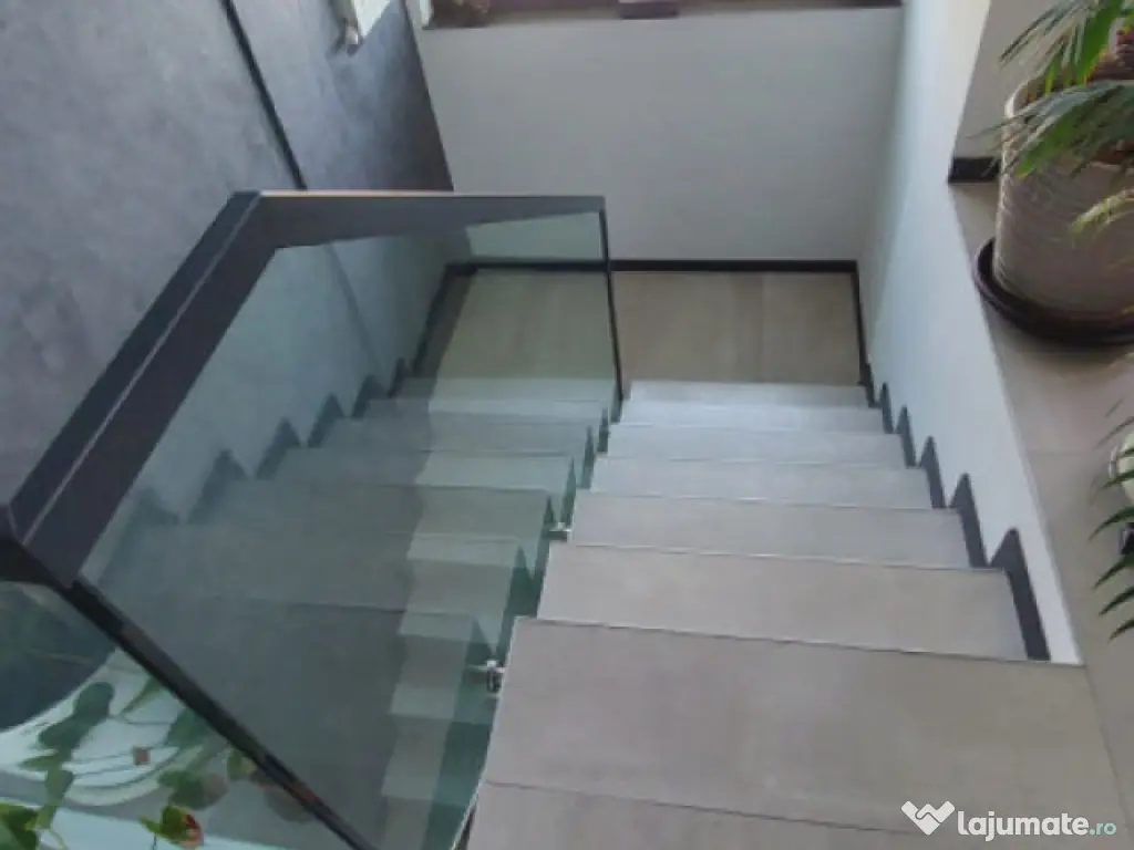 VILA MEDITERANEANA P+2, situata in zona COICIU,