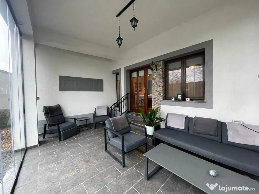 Vila 4 camere P+E zona Gradiste 