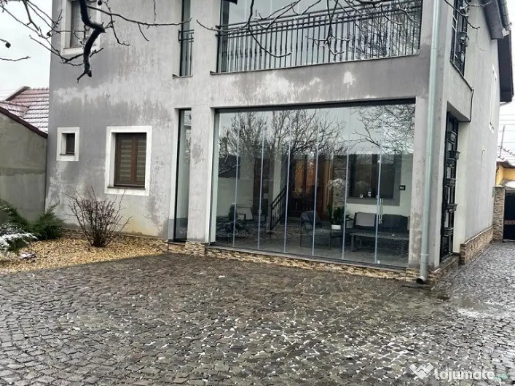 Vila 4 camere P+E zona Gradiste 