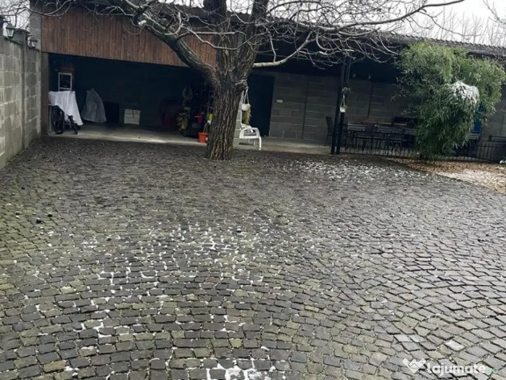 Vila 4 camere P+E zona Gradiste 