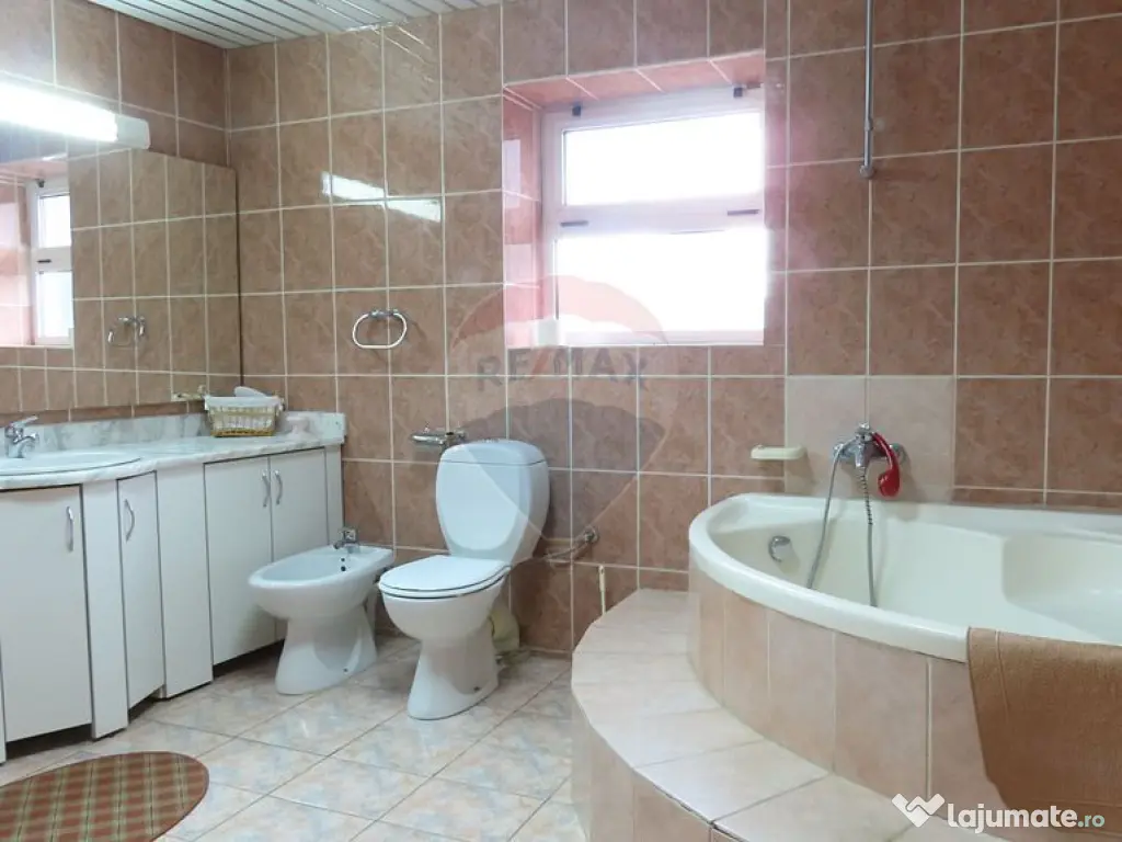 Vila de Vis în Breaza - O Oază de Eleganță și Confort 