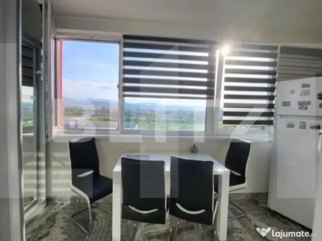 Apartament 3 camere, etaj intermediar, zona BMW 