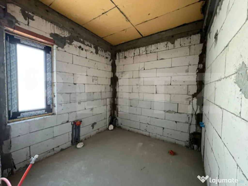 Casă P + E de 111 mp utili, teren 339 mp, Pielești, zona M