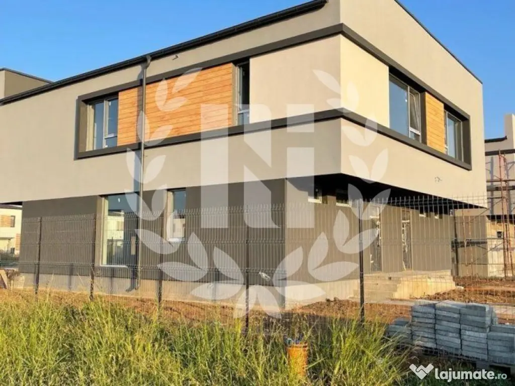 VILA 4 CAMERE BALOTESTI 