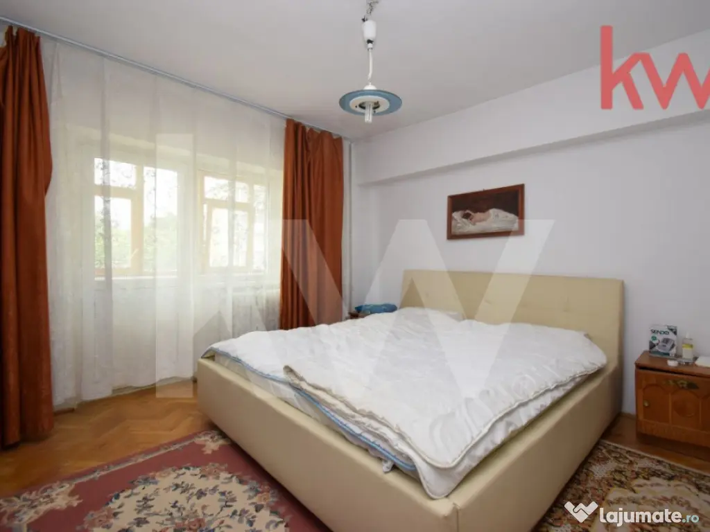 Apartament 4 camere Sarari decomandat, - schimb cu 2 camere 