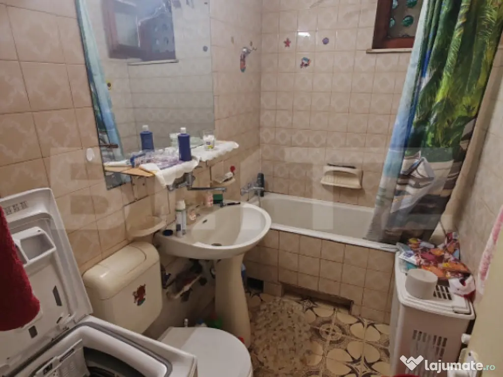 Apartament 4 camere, 84 mp, parter, Tudor