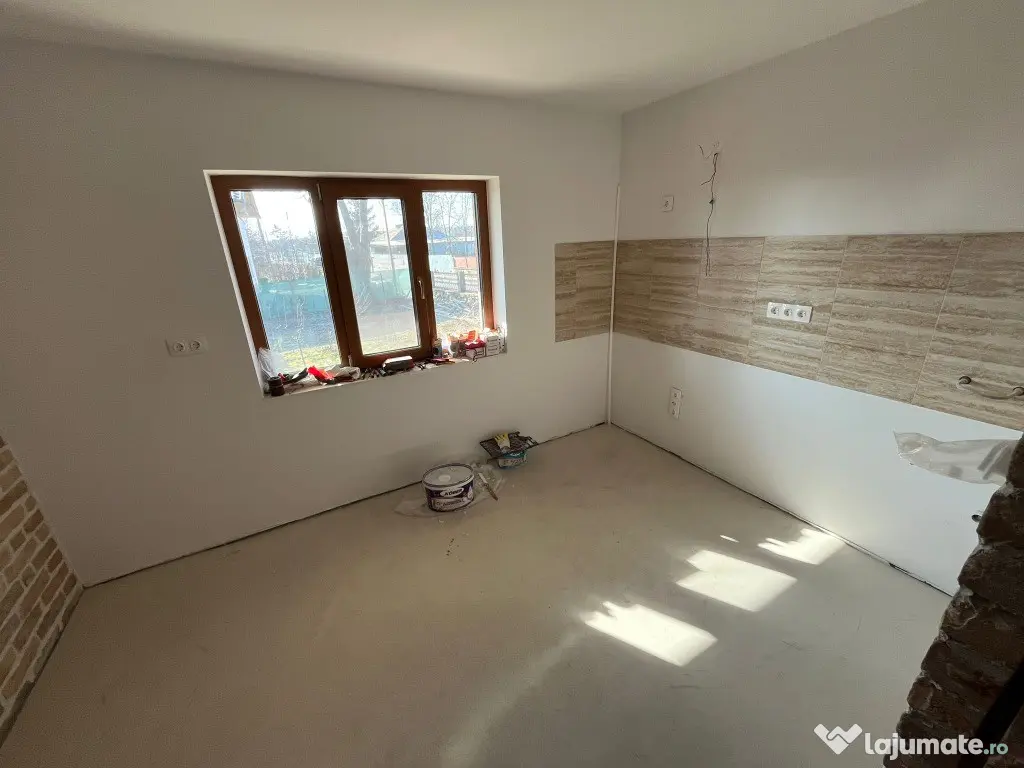 Casa noua ECONOMICA (incalzire in pardoseala ) CATALOI 