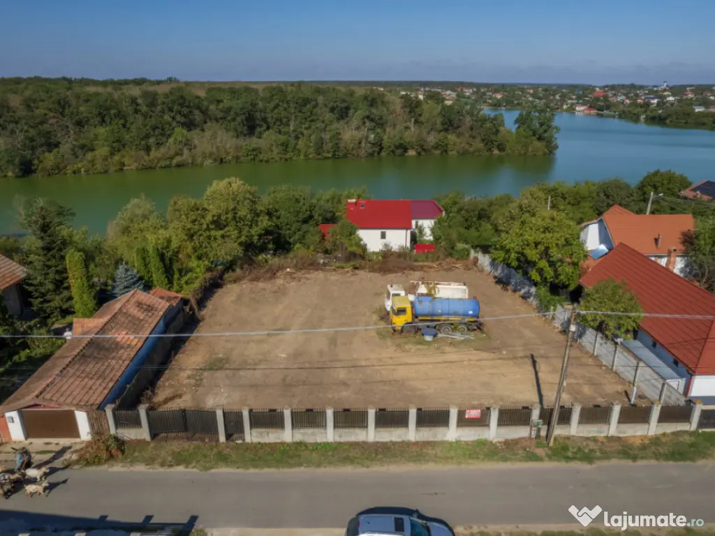 BRANESTI, TEREN 1400 MP, DESCHIDERE 32 MP, VEDERE LA LAC! 