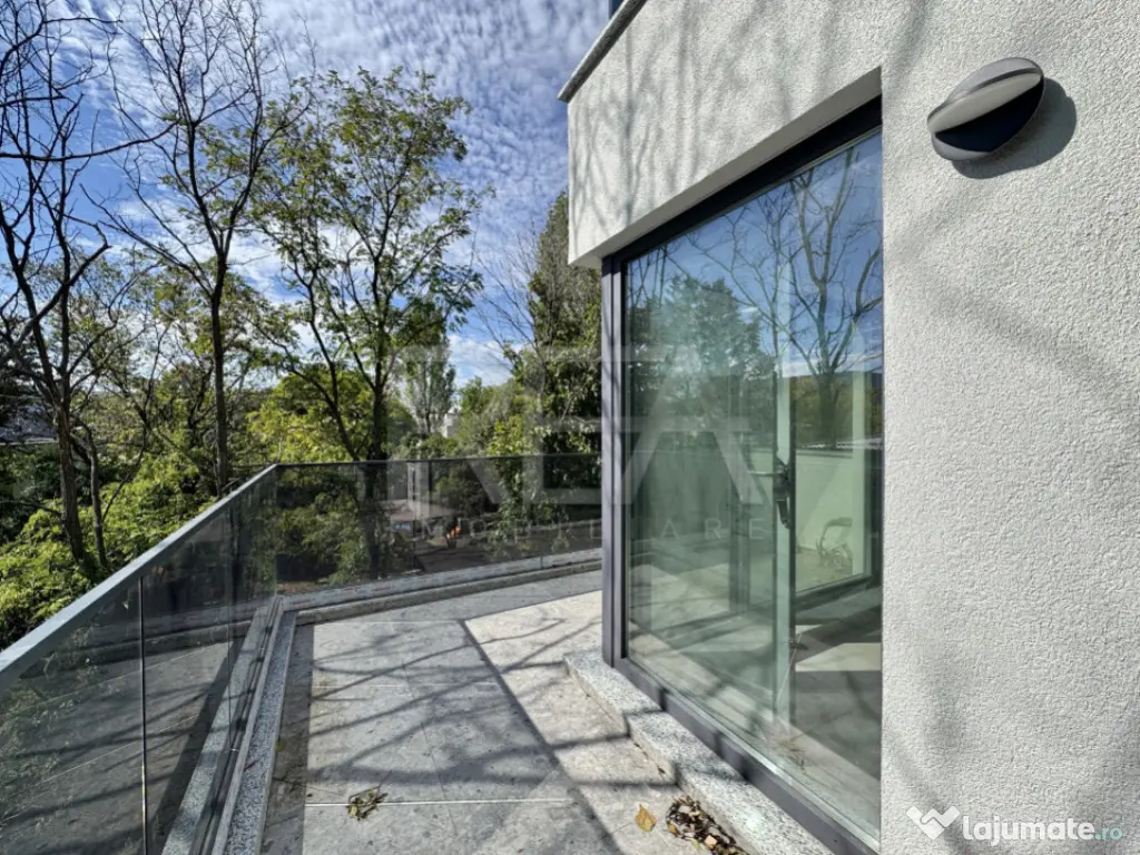 3 camere cu vedere superba Ultracentral