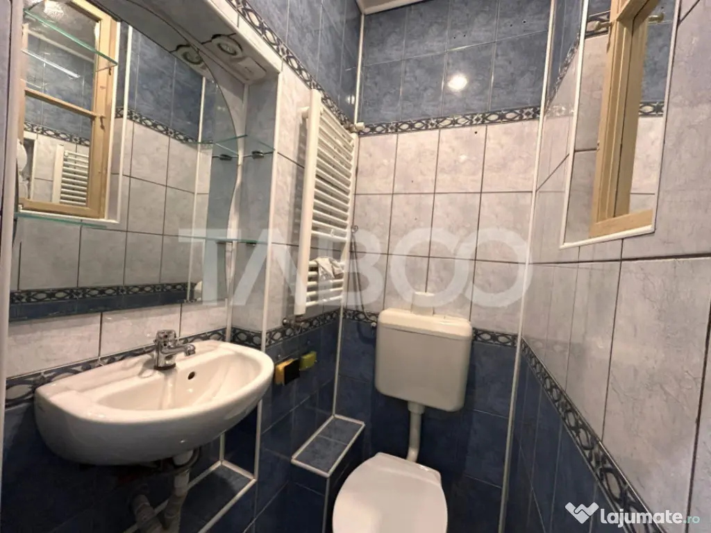 Apartament de vanzare cu garaj terasa 55 mpu zona Central Si