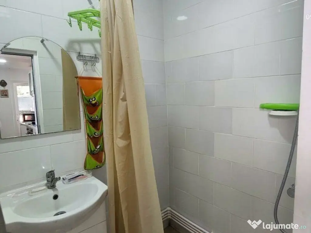 Casă + terasa, 50 mp - zona centrala - Grădina Publică 