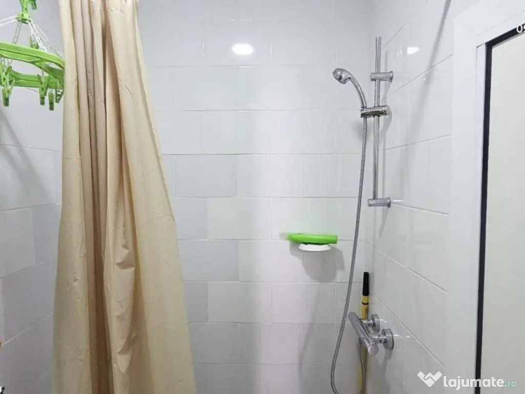 Casă + terasa, 50 mp - zona centrala - Grădina Publică 