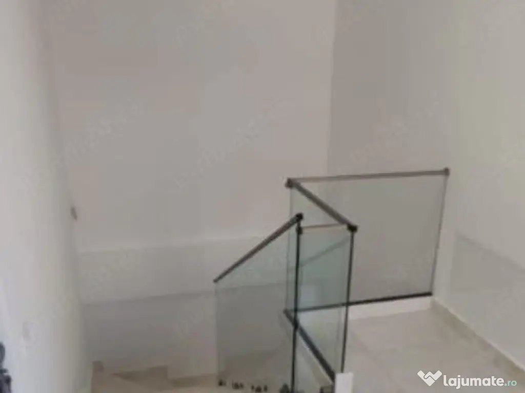 Zona Margeanului P+E1 200 mp curte 180 mp