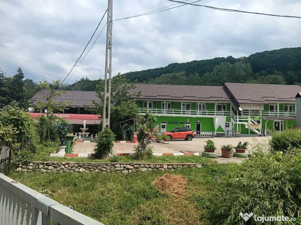 Pensiune si restaurant la DN7/E81, teren 4ha 