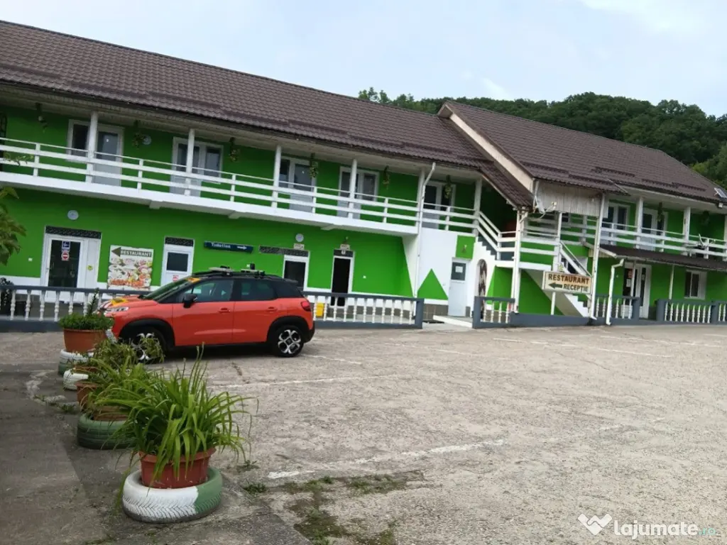 Pensiune si restaurant la DN7/E81, teren 4ha 