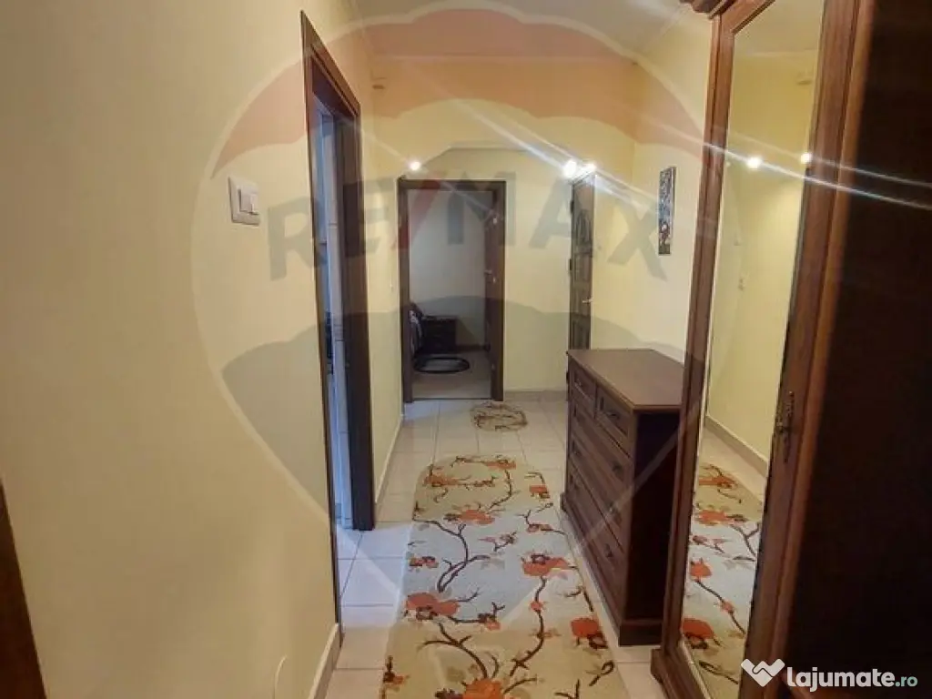 Apartament cu 2 camere de închiriat