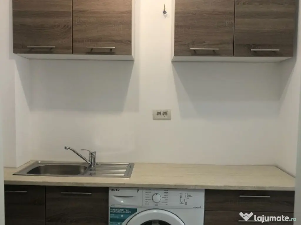 Garsoniera zona Coletina 