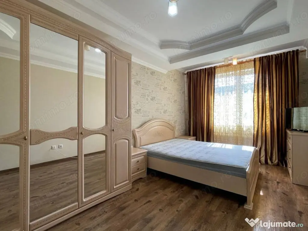 Garsoniera in zona Decebal 