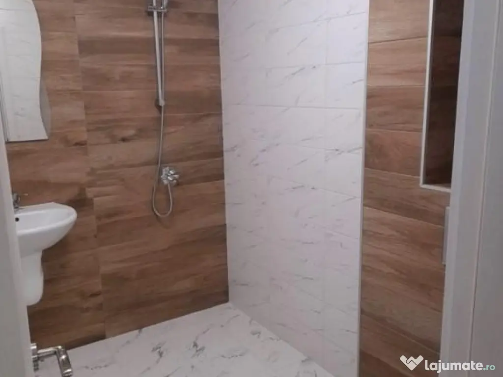 Apartament cu 2 camere in zona Circumvalatiunii