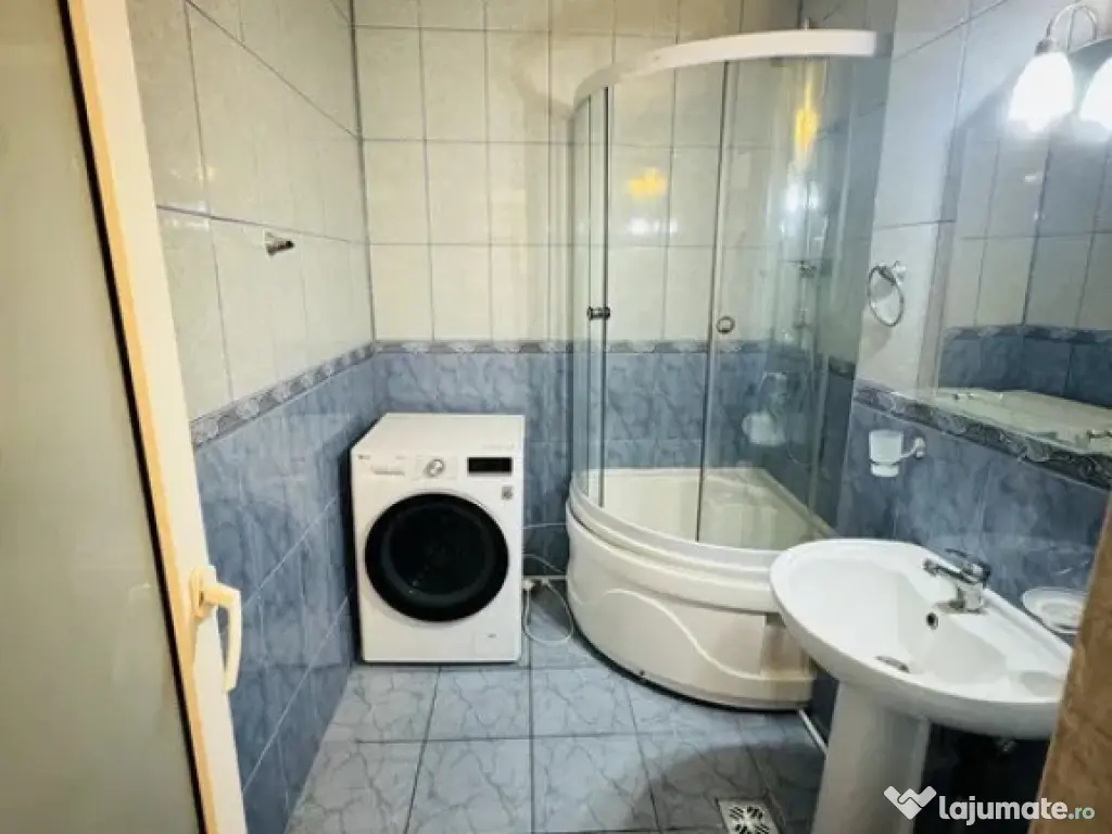 Închiriez apartament 3 camere Faleza Nord, 700 EURO Negociabil 