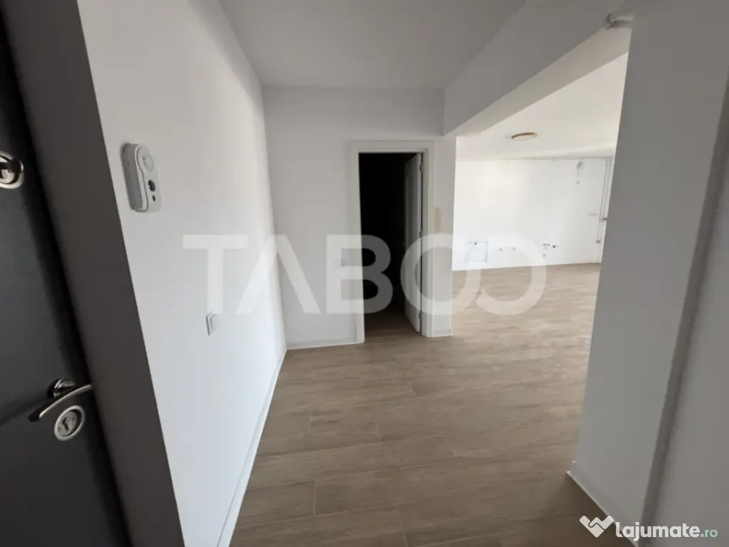 Apartament la cheie 54 mpu 2 camere balcon loc parcare Doamn 