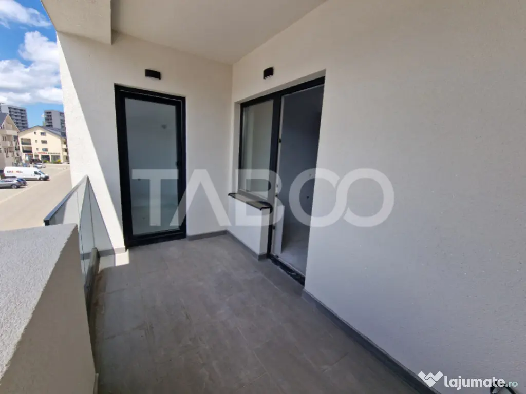 Apartament la cheie 54 mpu 2 camere balcon loc parcare Doamn 