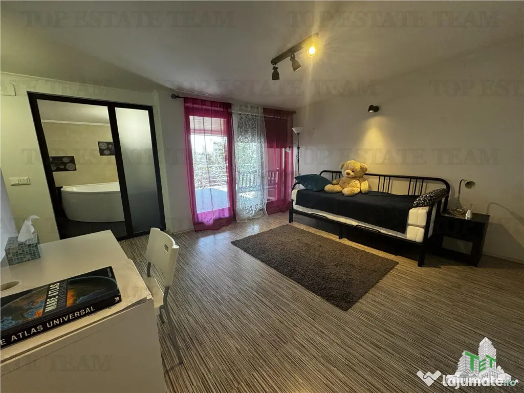 Duplex complet mobilat modern cu terasa si curte generoasa 