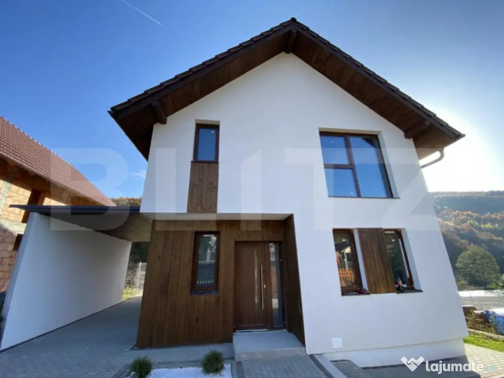 Casa individuala de lux in Salicea, 120 mp utili si 525 mp t 