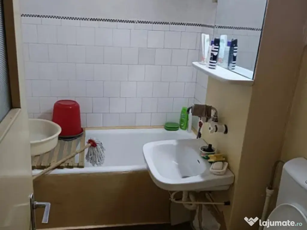 Apartament 2 camere confort 1 decomandat Obor, etaj 2. 