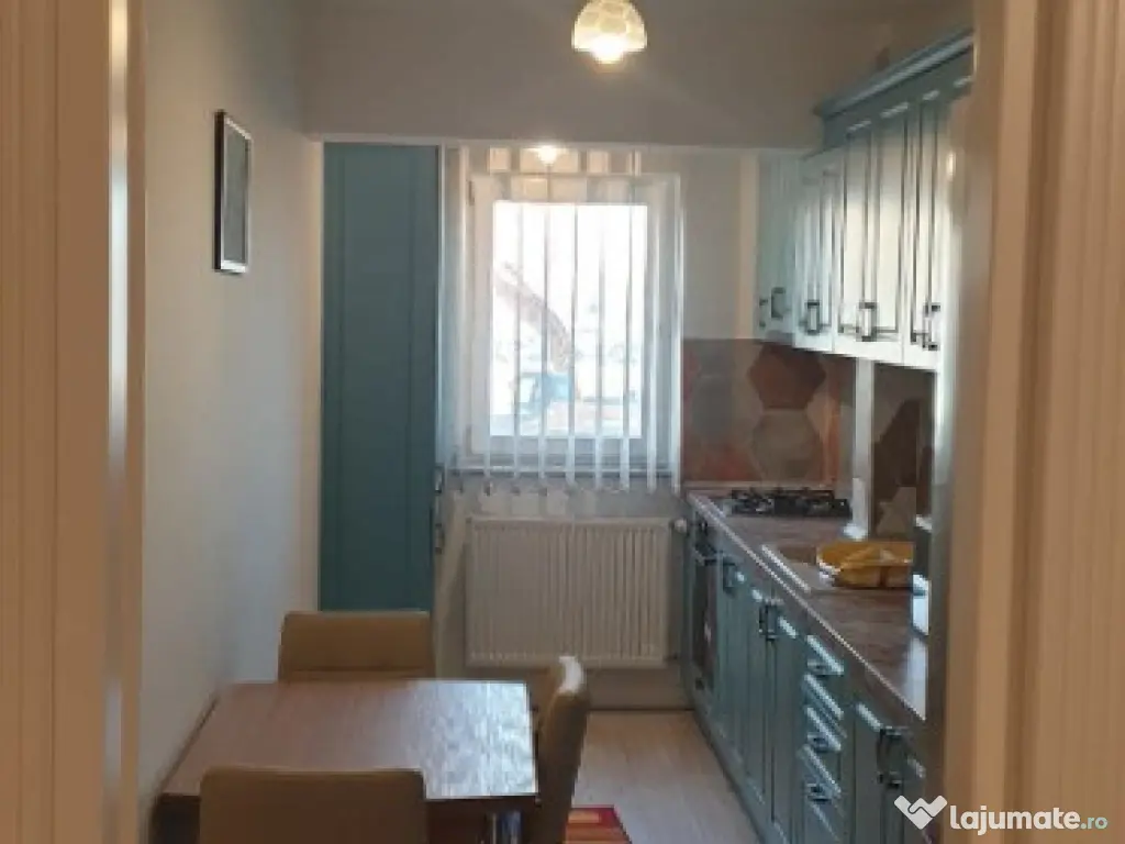 De inchiriat o camera zona Girocului