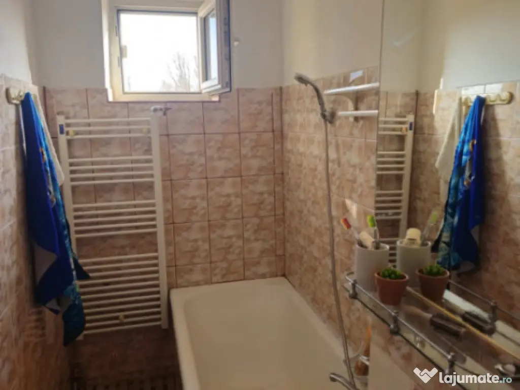 Apartament 3 camere INEL II - Adivin 