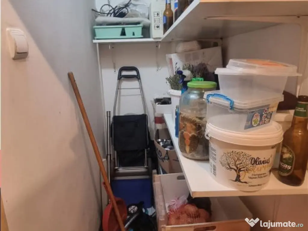 Apartament 2 camere , zona Centrul Civic 