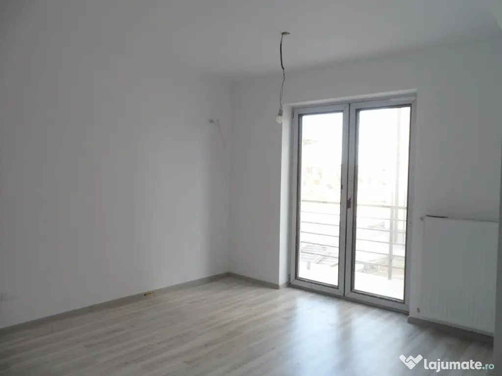 Garsoniera decomandata, Soseaua Leordeni - Loc de parcare cu acte 