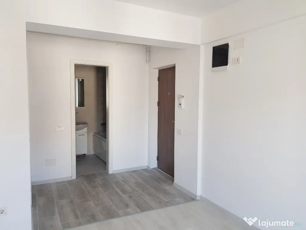 Garsoniera decomandata, Soseaua Leordeni - Loc de parcare cu acte 