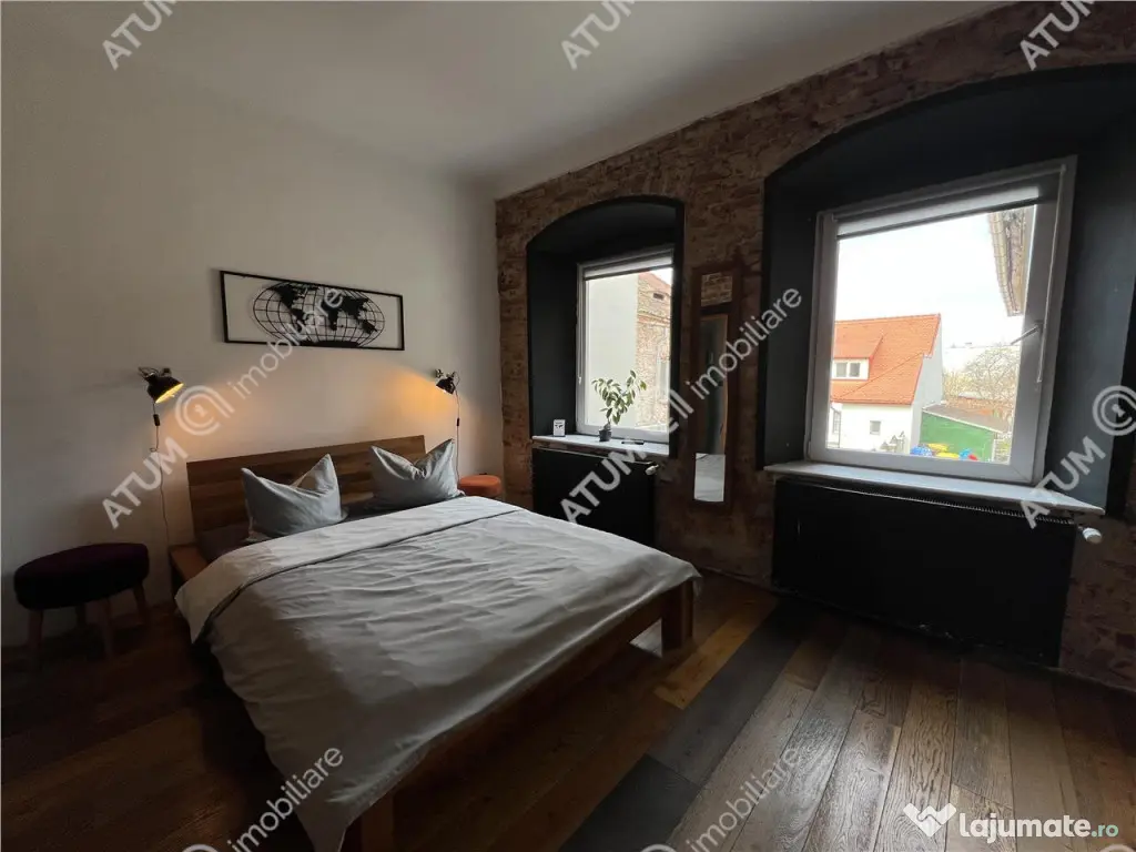 Doua studiouri renovate la etajul 1 zona Centrala/Pietonala 