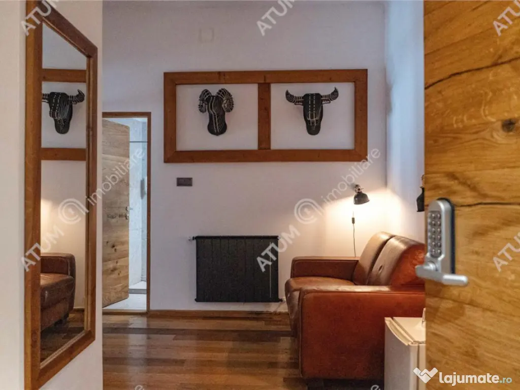 Doua studiouri renovate la etajul 1 zona Centrala/Pietonala 