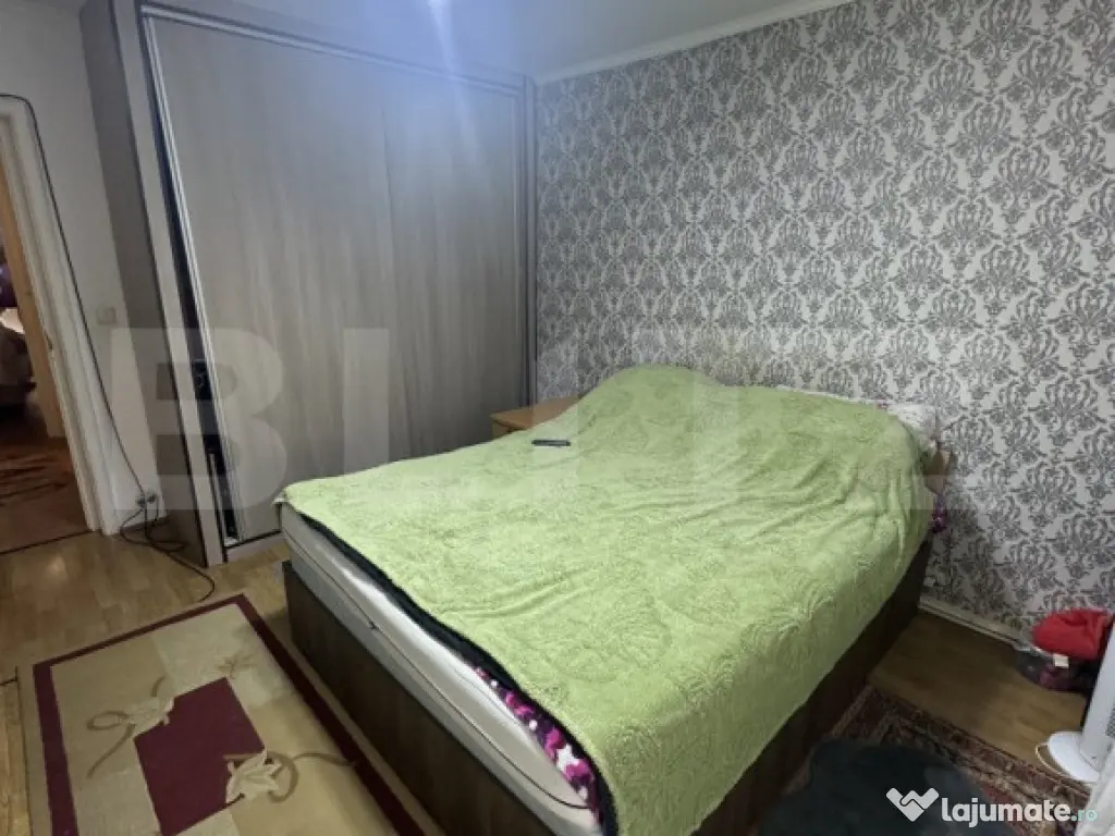 Apartament cu 3 camere, 84 mp, zona Micro 16